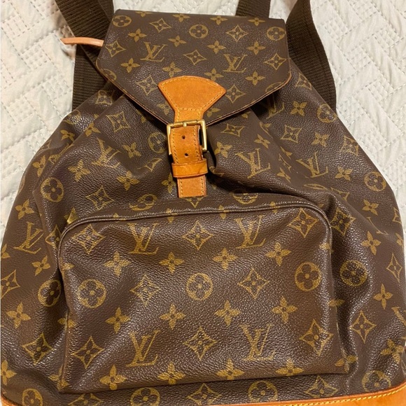 Authentic Vintage LOUIS VUITTON MONOGRAM BACKPACK - Picture 3 of 12